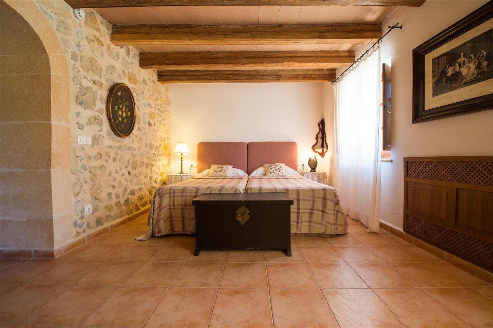Hotel Rural Can Feliu Porreres Ngoại thất bức ảnh