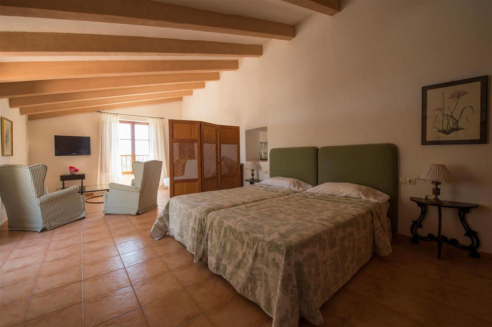 Hotel Rural Can Feliu Porreres Ngoại thất bức ảnh