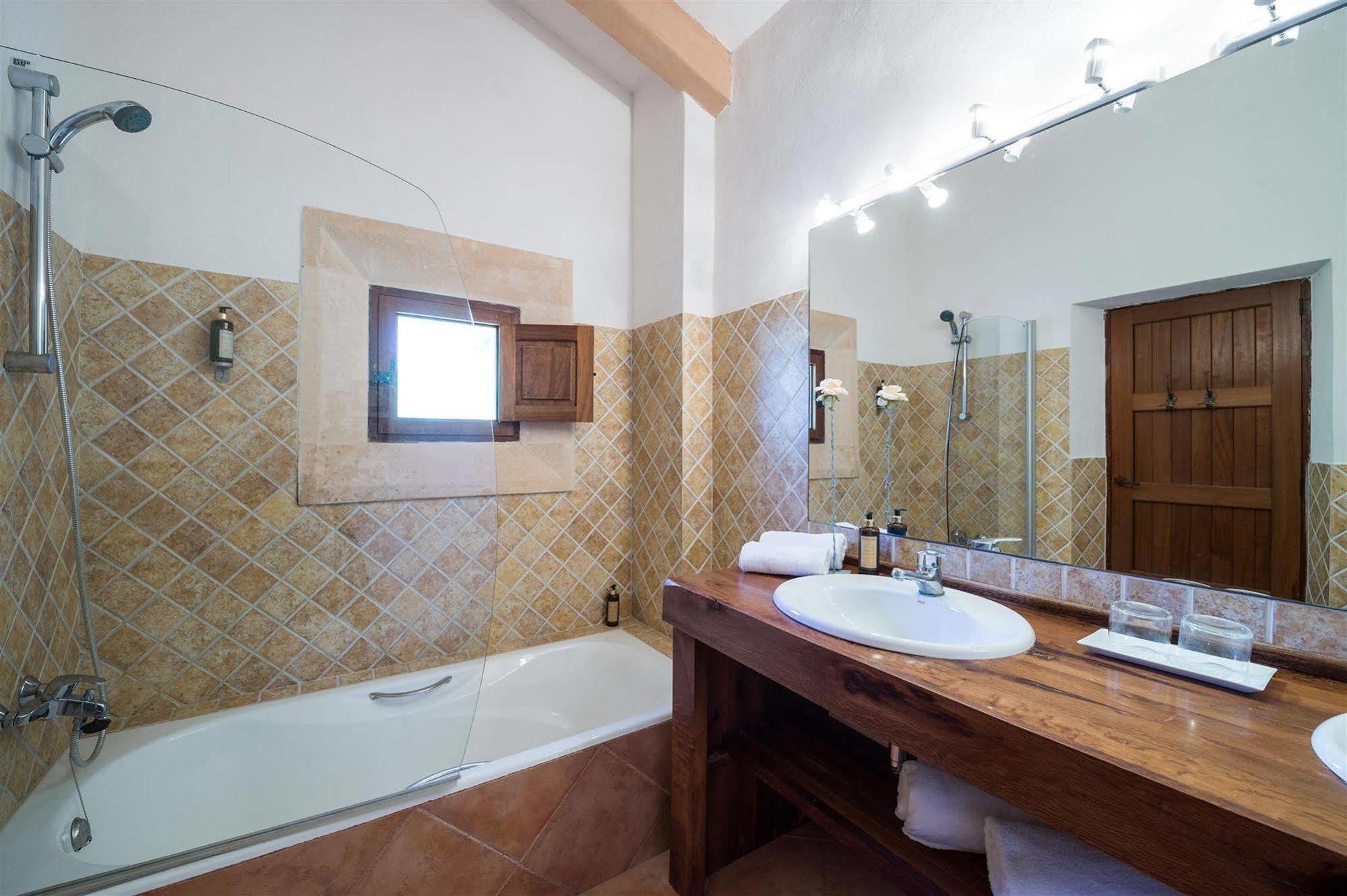 Hotel Rural Can Feliu Porreres Ngoại thất bức ảnh